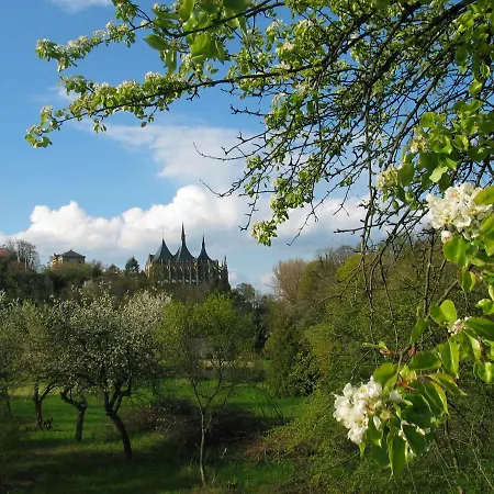 Art Frühstückspension *