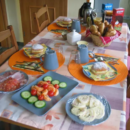 Bed & Breakfast Art
